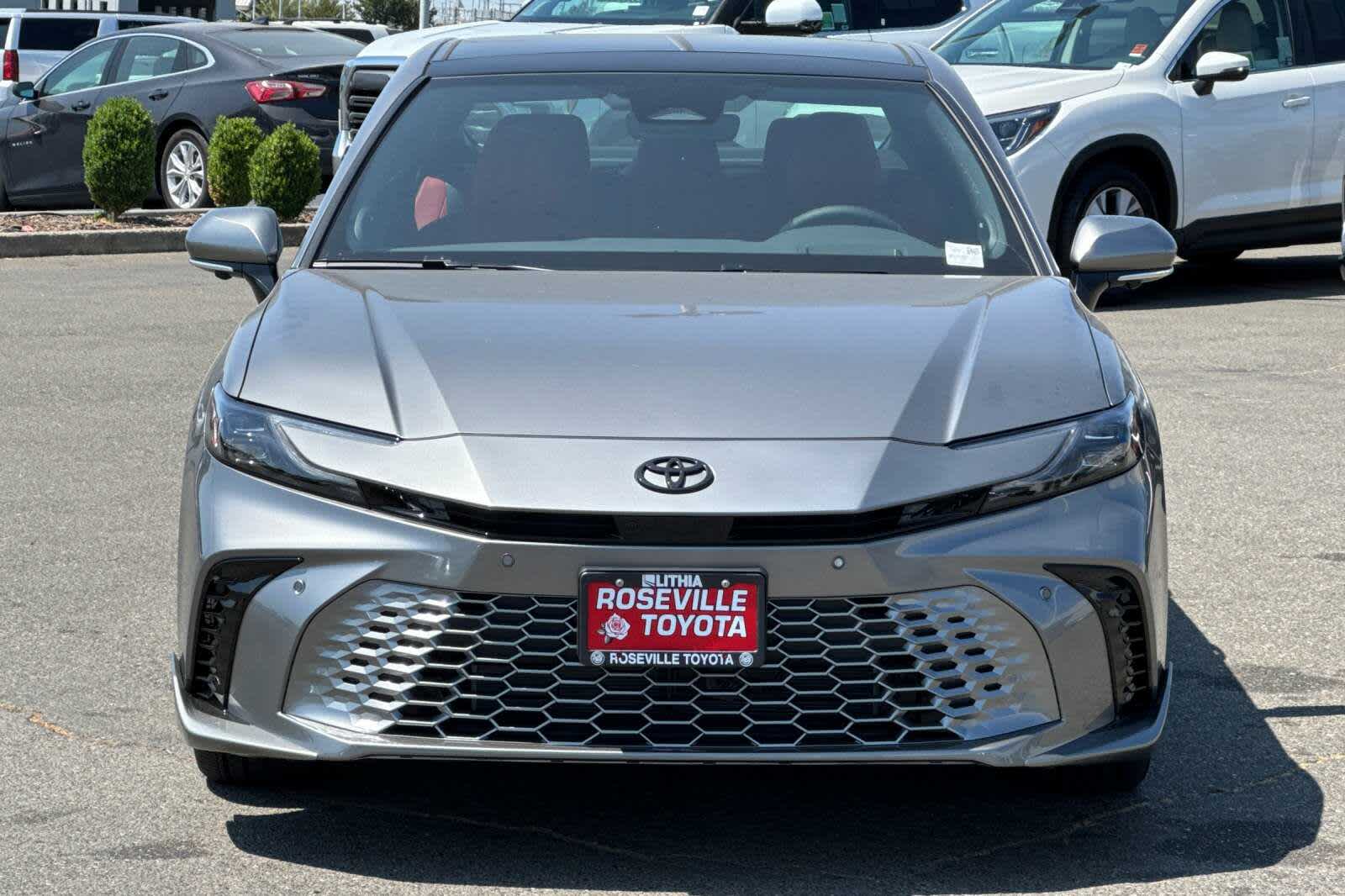 2025 Toyota Camry XSE 10