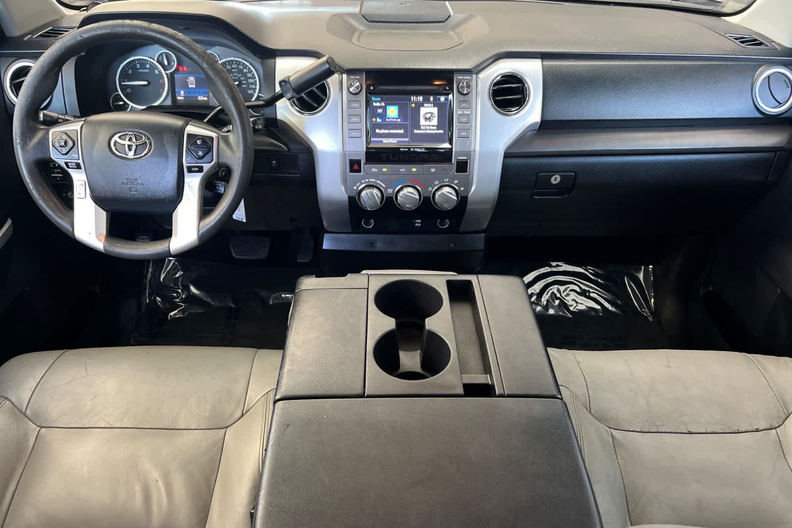 Thumbnail: 2014 Toyota Tundra - 3