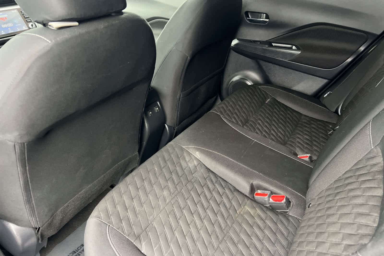 Thumbnail: 2023 Nissan Kicks - 4