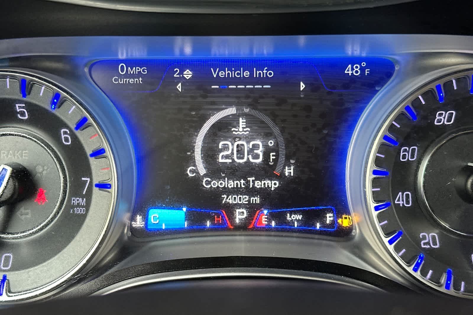 Thumbnail: 2018 Chrysler 300 - 28