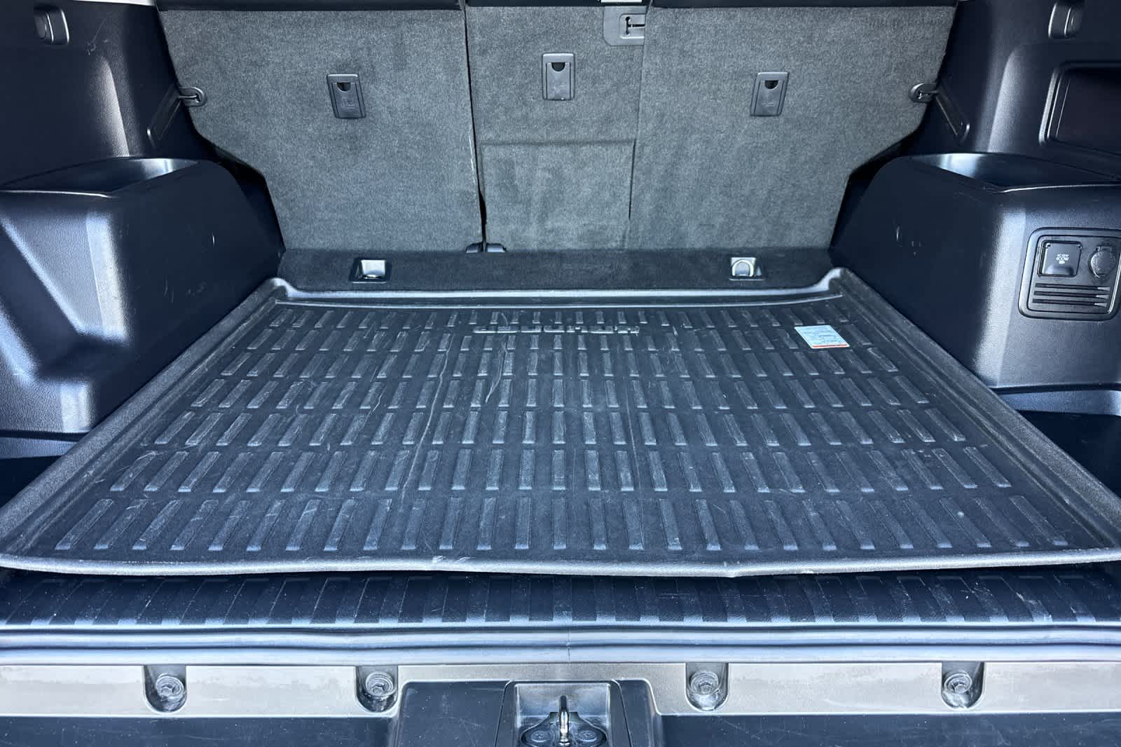 Thumbnail: 2022 Toyota 4Runner - 16