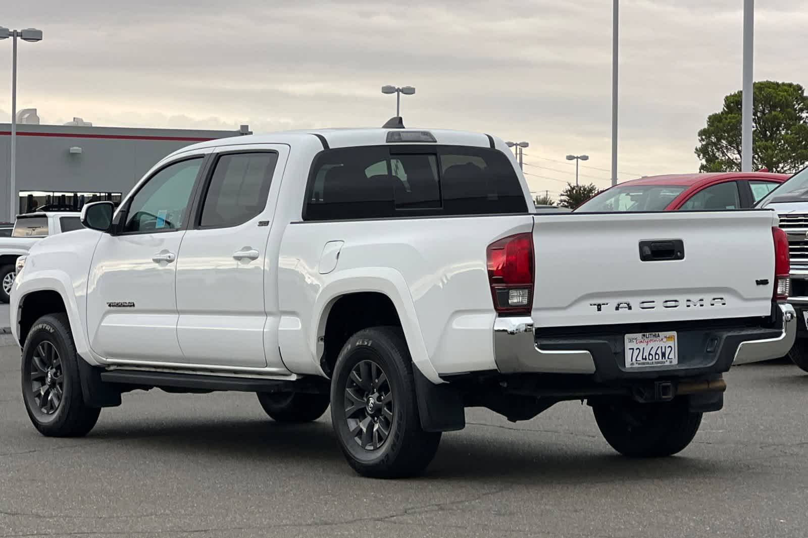 Thumbnail: 2020 Toyota Tacoma - 7