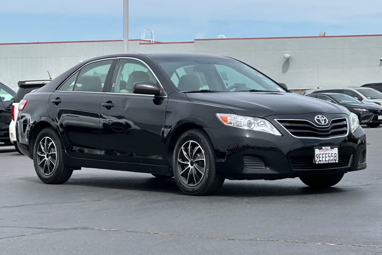 Thumbnail: 2011 Toyota Camry - 5