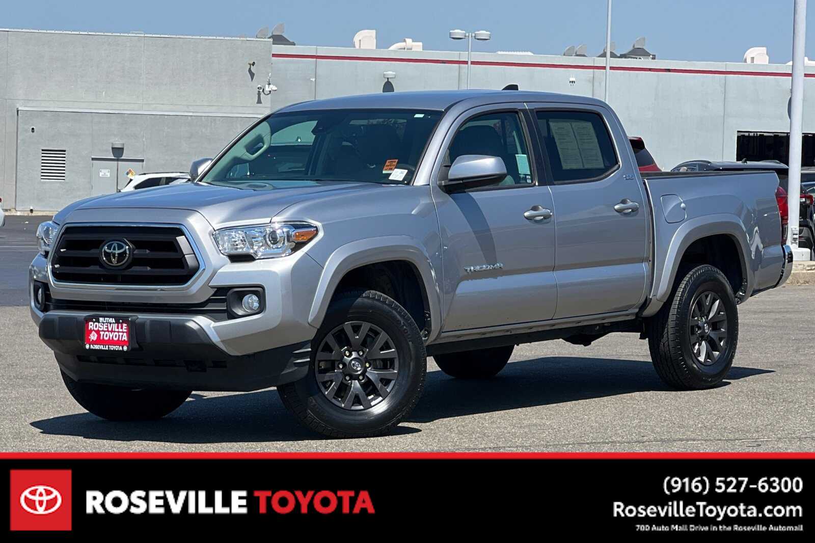 2021 Toyota Tacoma SR5 Hero Image