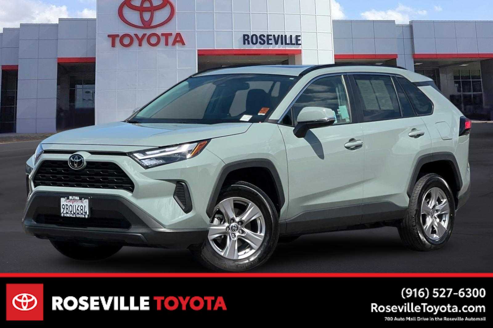 Thumbnail: 2022 Toyota RAV4 - 1