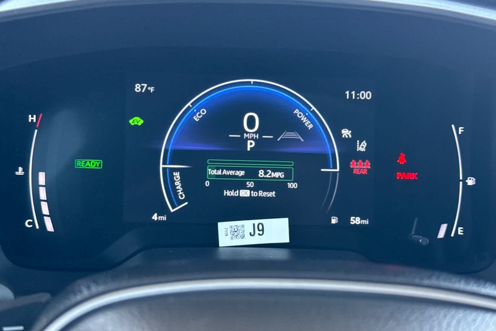 2025 Toyota Corolla Cross XSE 29