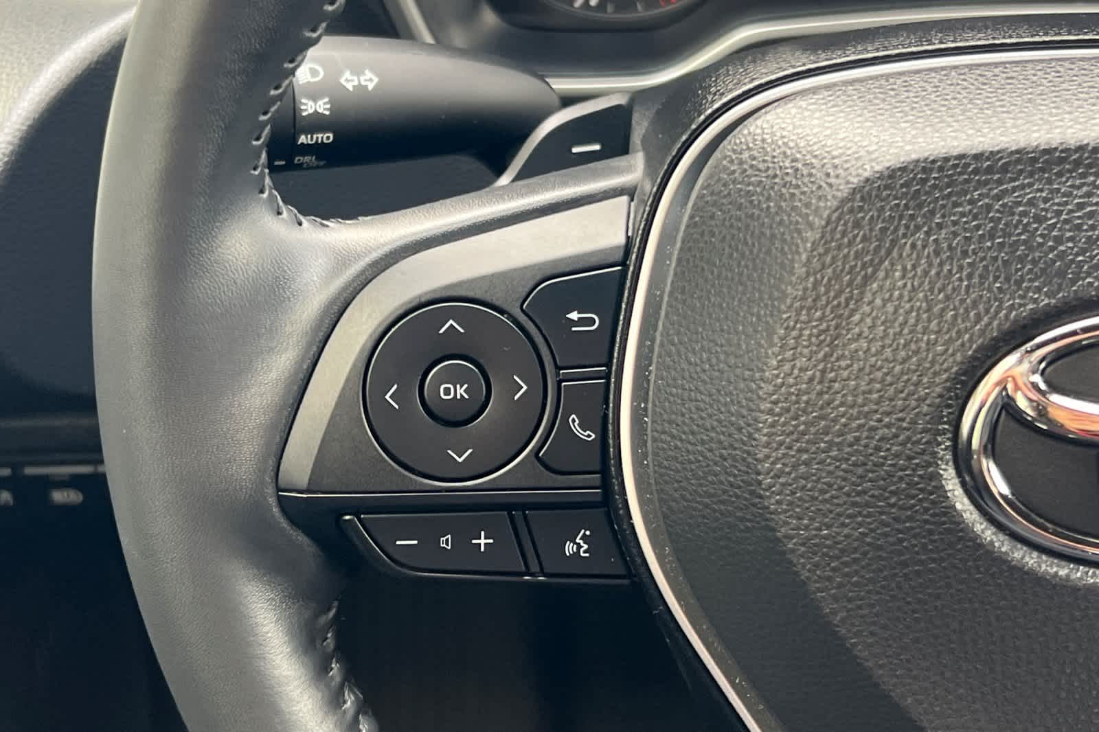 Thumbnail: 2023 Toyota Corolla - 25