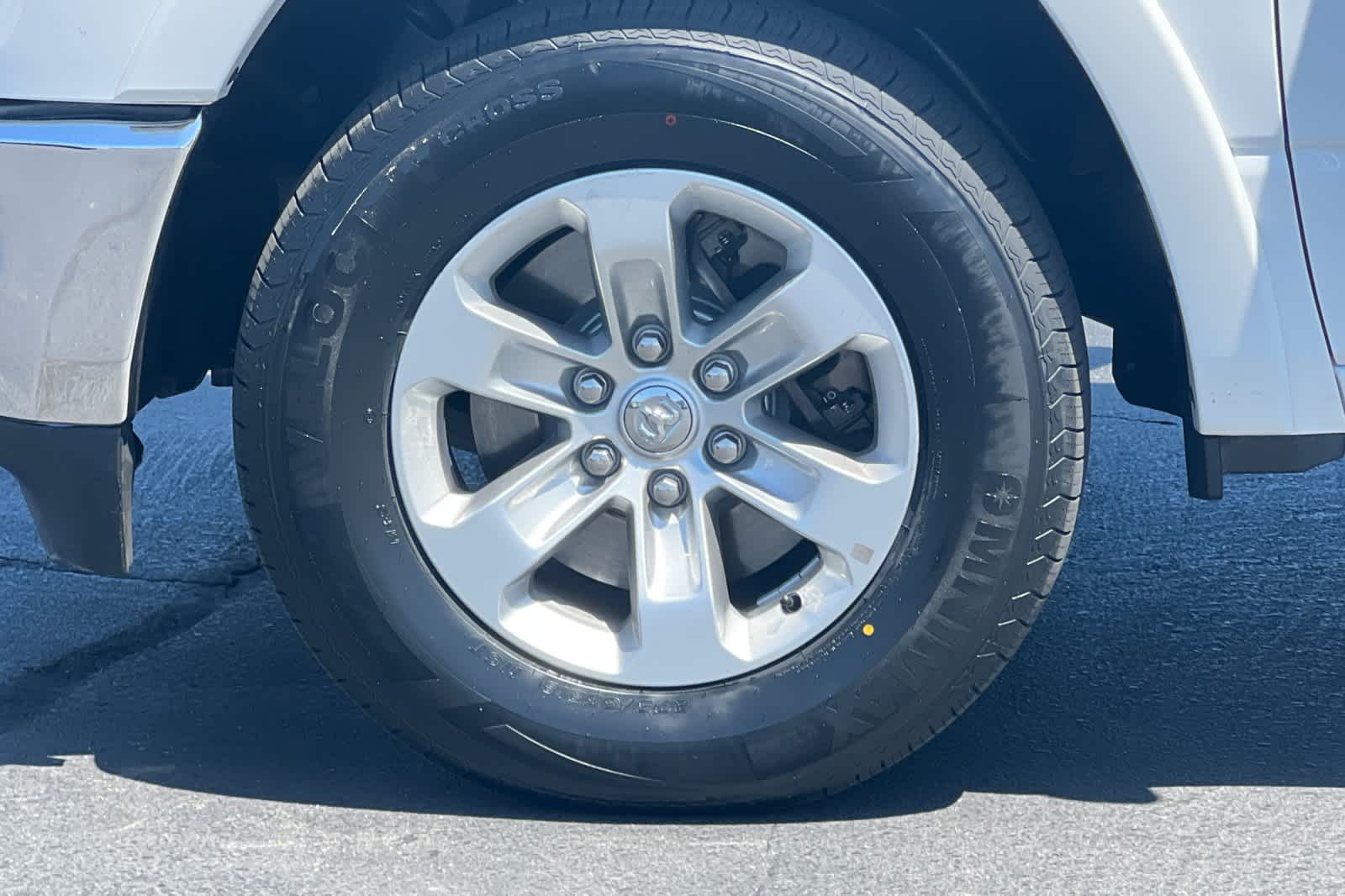 Thumbnail: 2020 RAM 1500 - 28