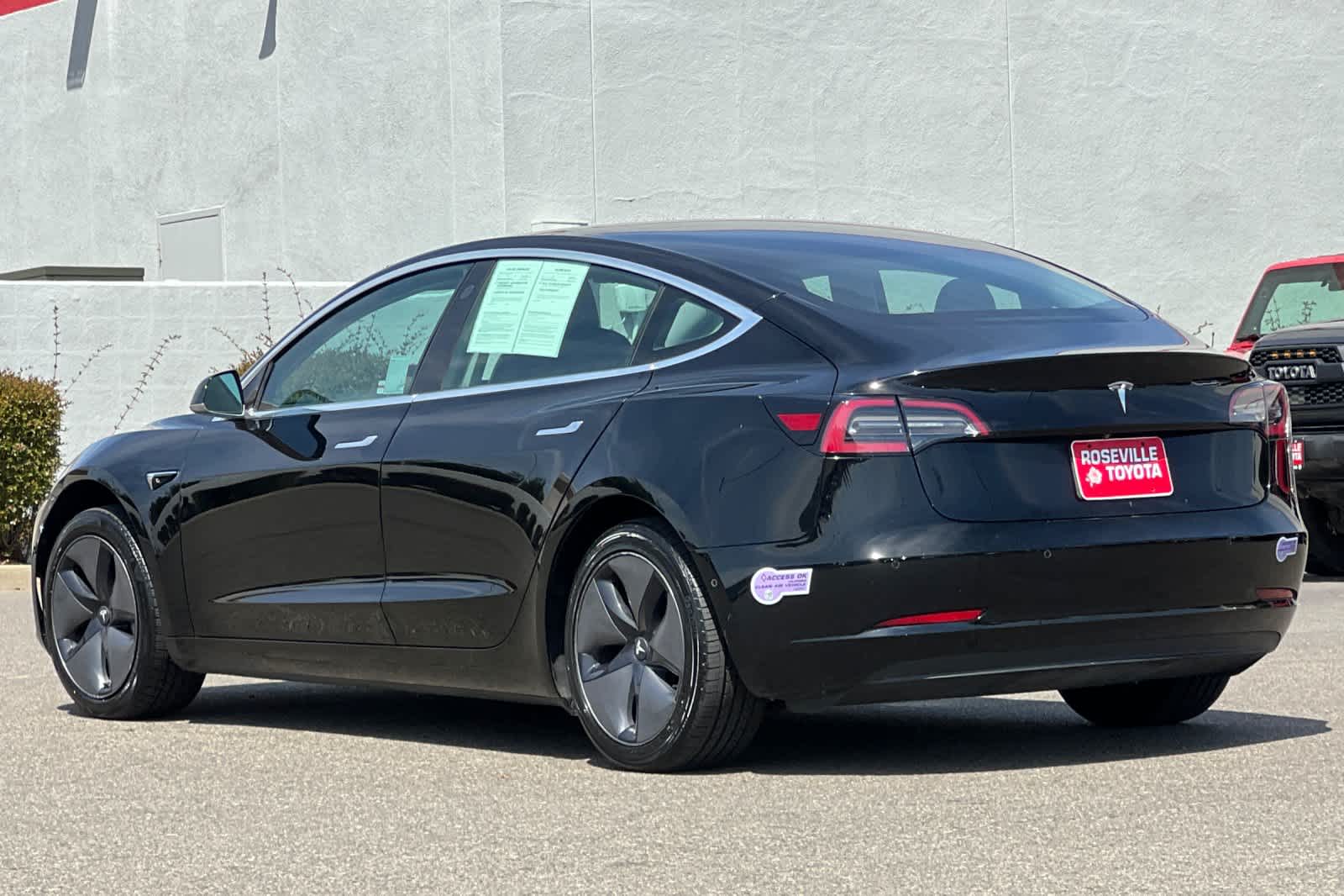 Thumbnail: 2019 Tesla Model 3 - 7