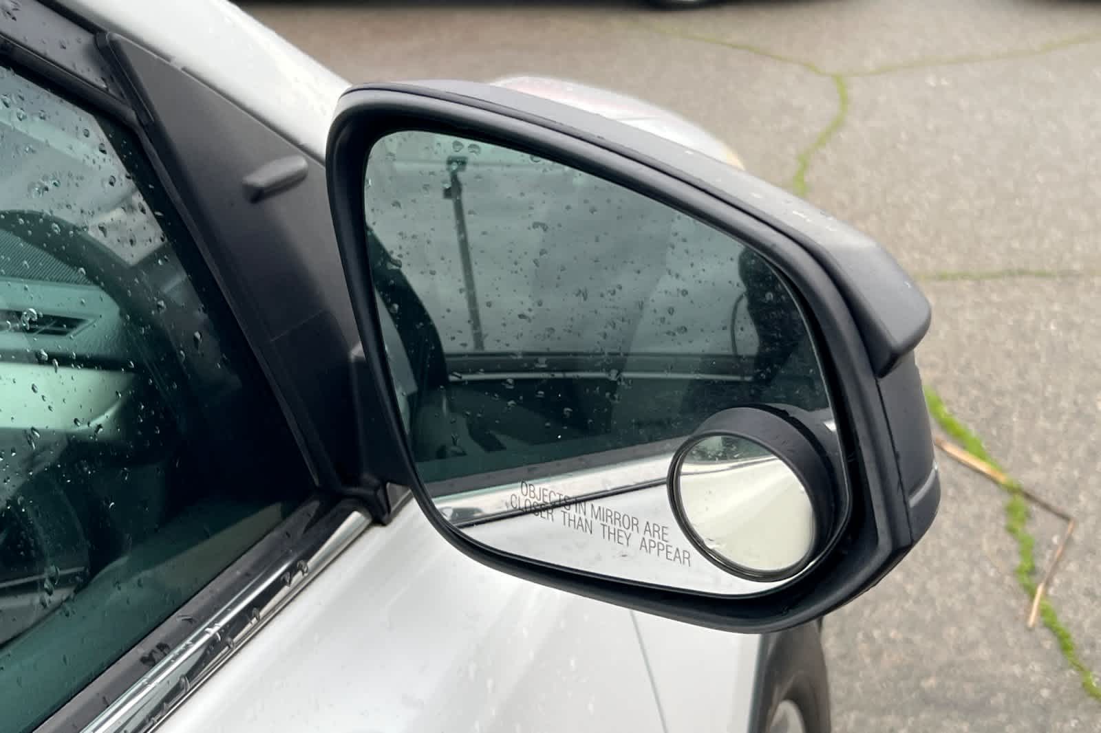 Thumbnail: 2014 Toyota RAV4 - 13