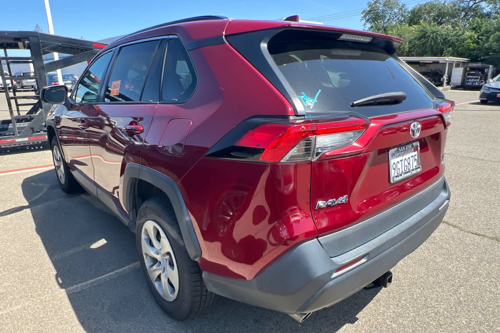 Thumbnail: 2021 Toyota RAV4 - 6