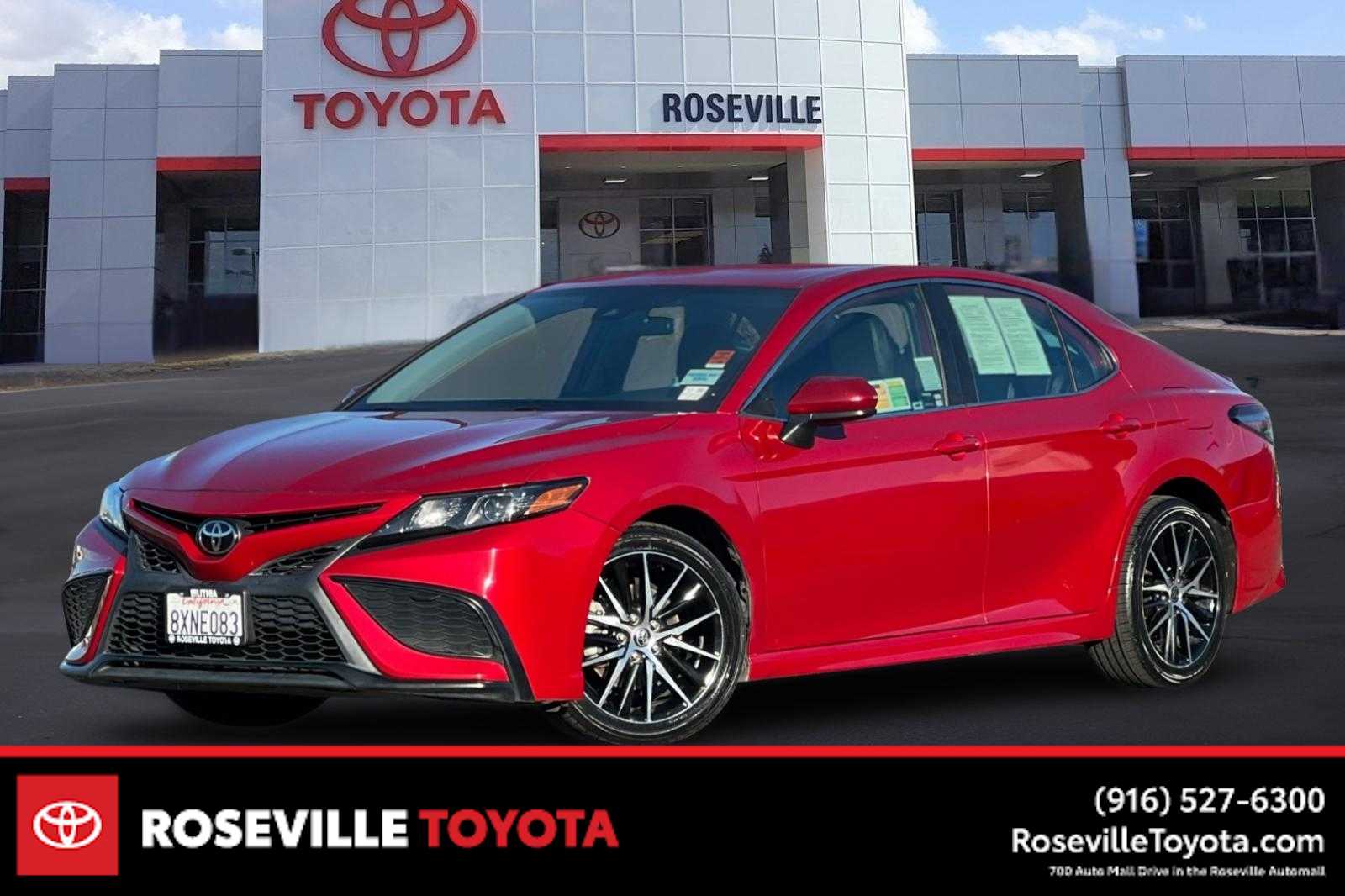 Thumbnail: 2022 Toyota Camry - 1