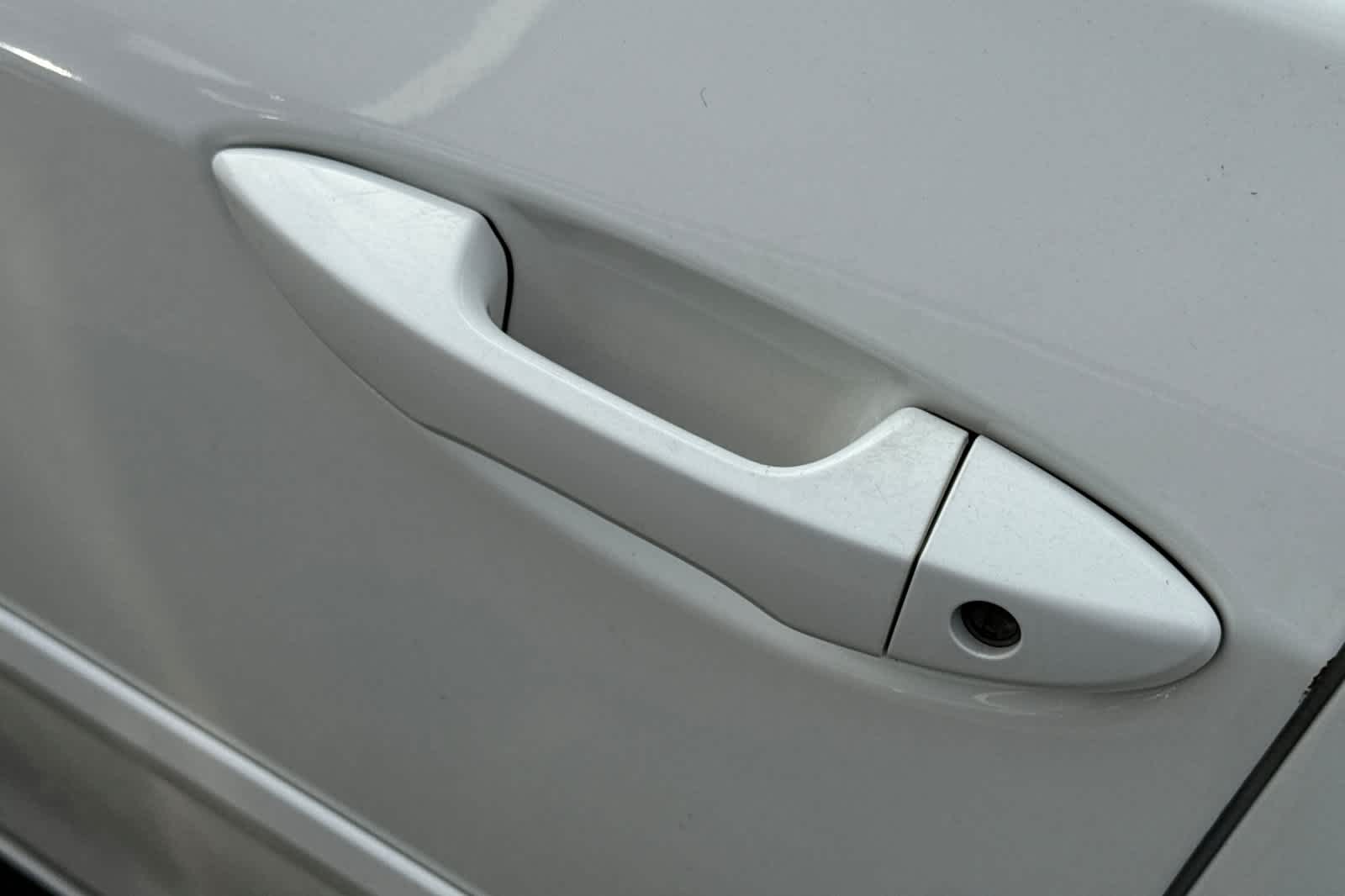 Thumbnail: 2016 Toyota Corolla - 19