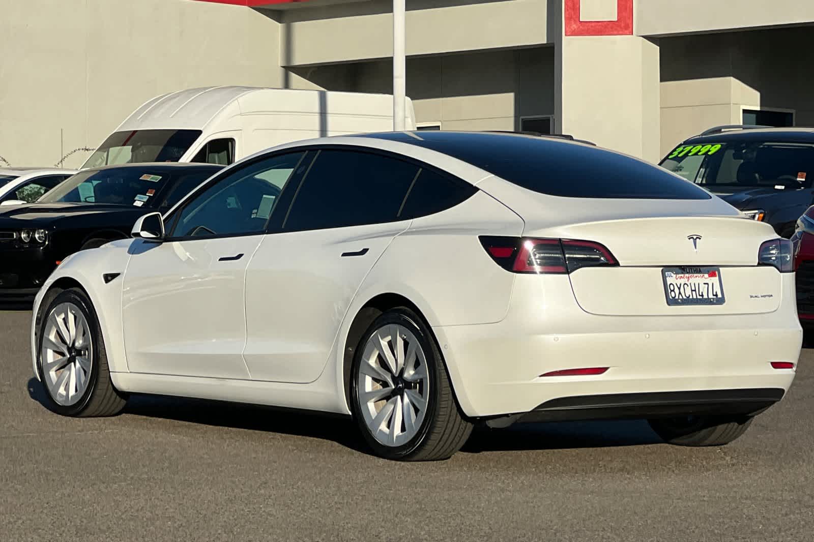 Thumbnail: 2021 Tesla Model 3 - 7