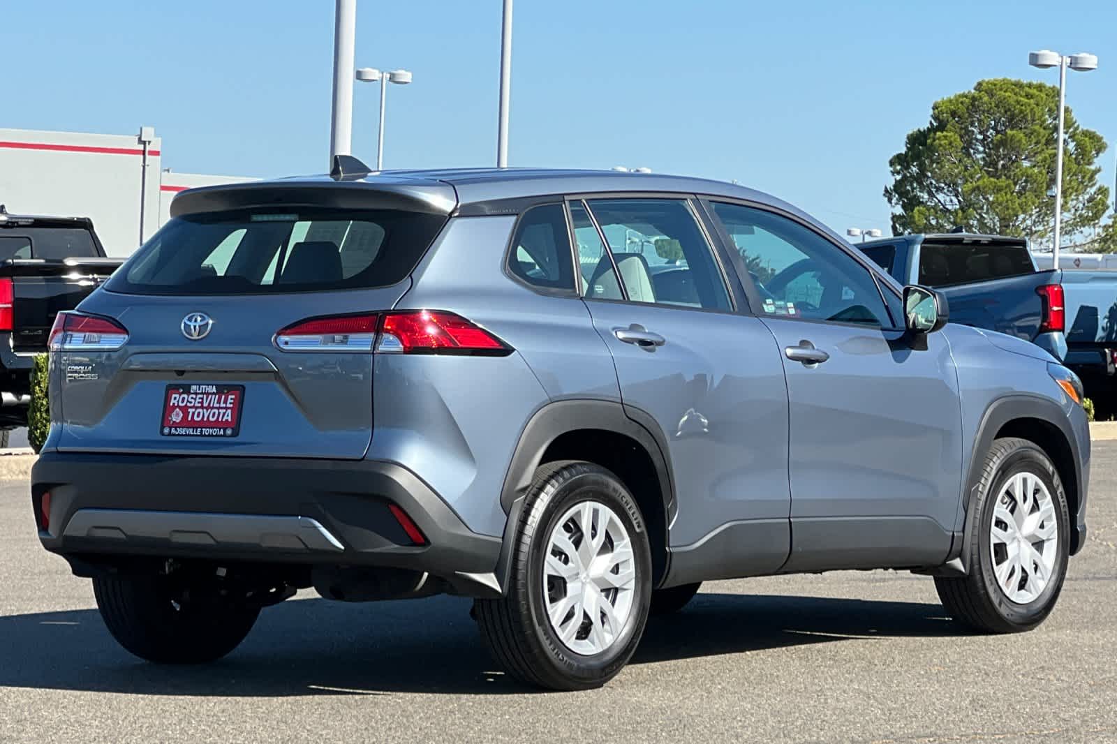 Thumbnail: 2024 Toyota Corolla Cross - 2