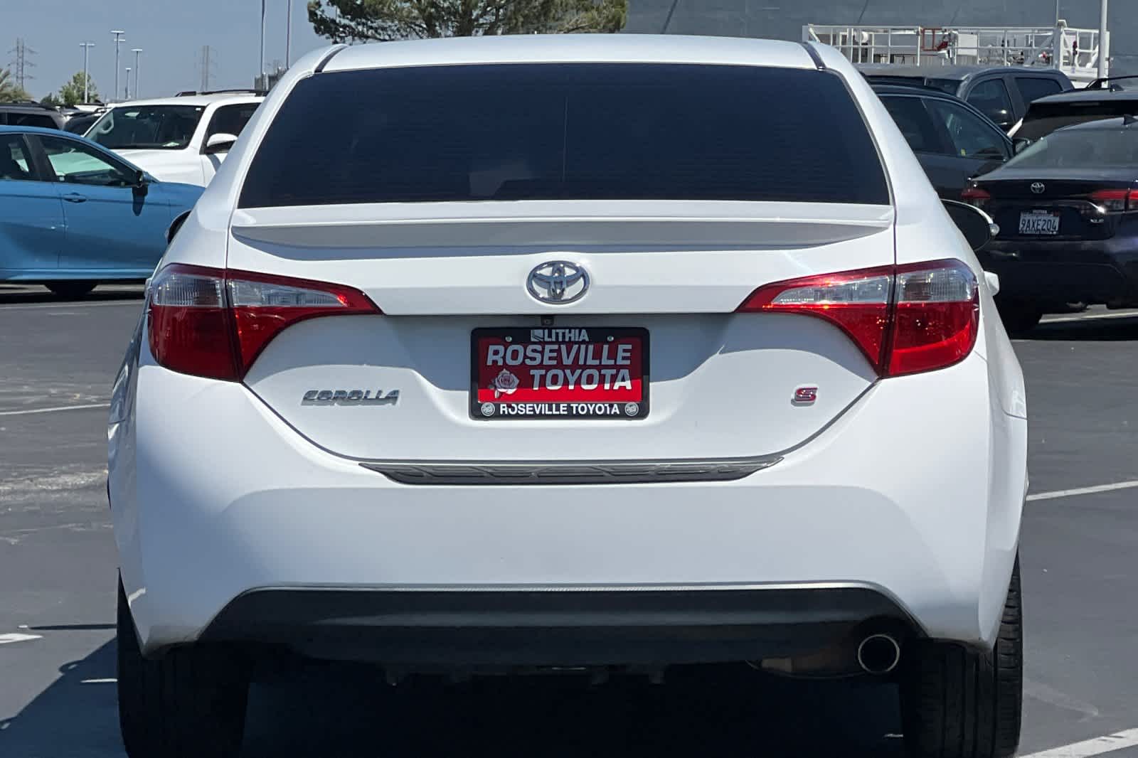 Thumbnail: 2015 Toyota Corolla - 8