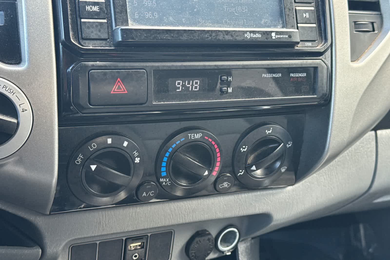 Thumbnail: 2014 Toyota Tacoma - 20