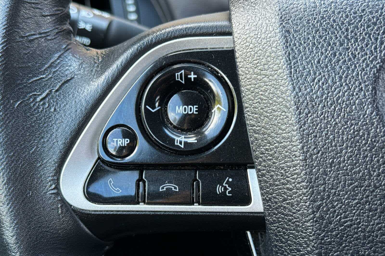 Thumbnail: 2018 Toyota Mirai - 26