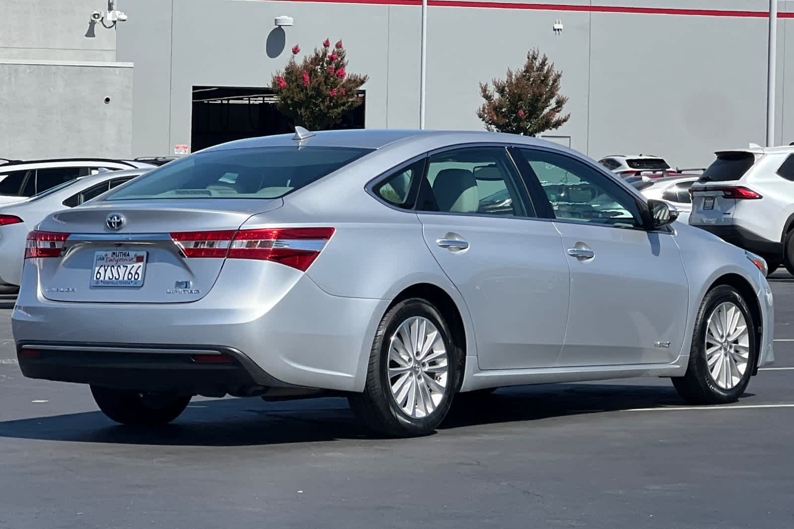Thumbnail: 2013 Toyota Avalon - 2