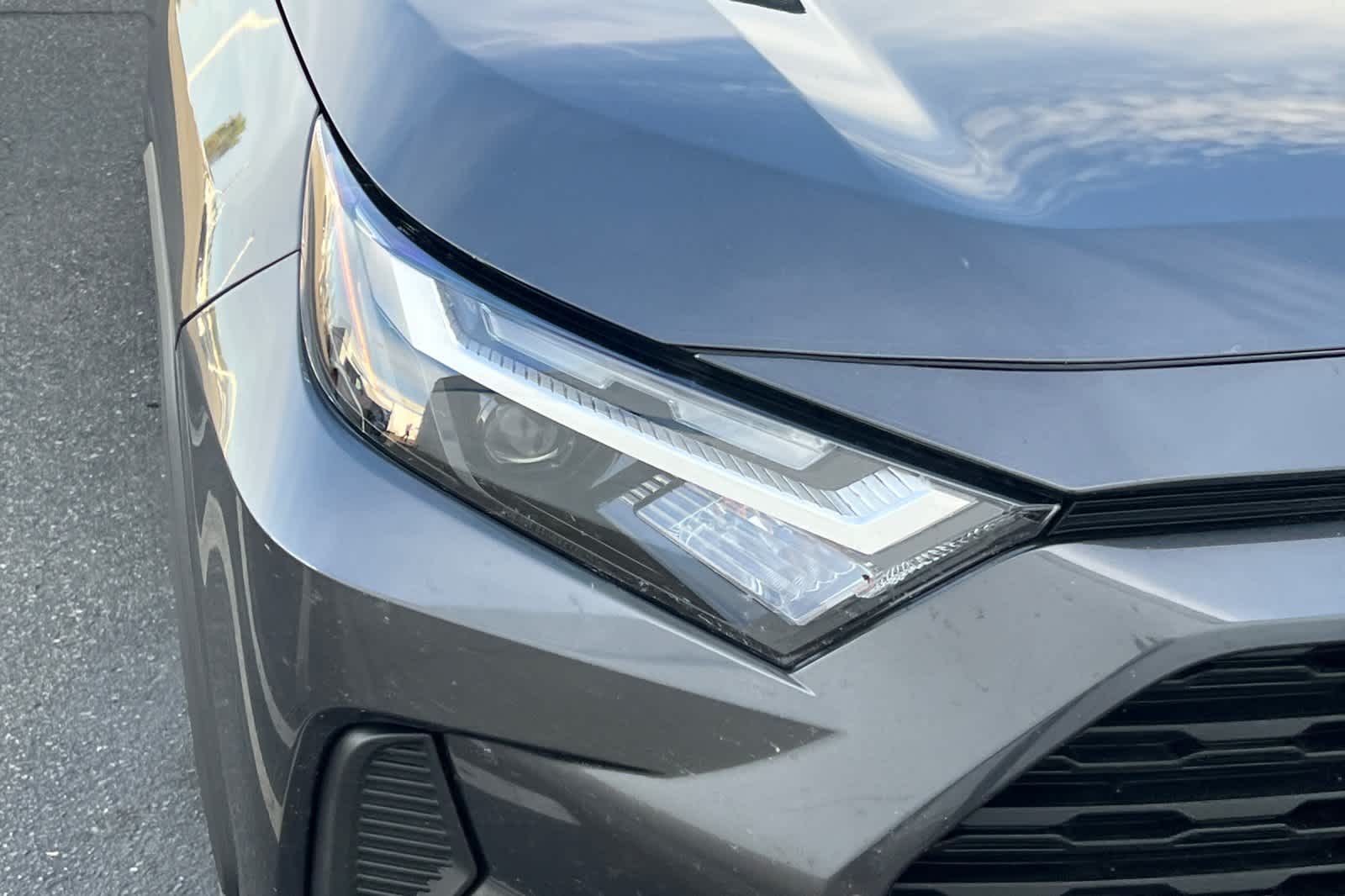 Thumbnail: 2025 Toyota RAV4 - 14