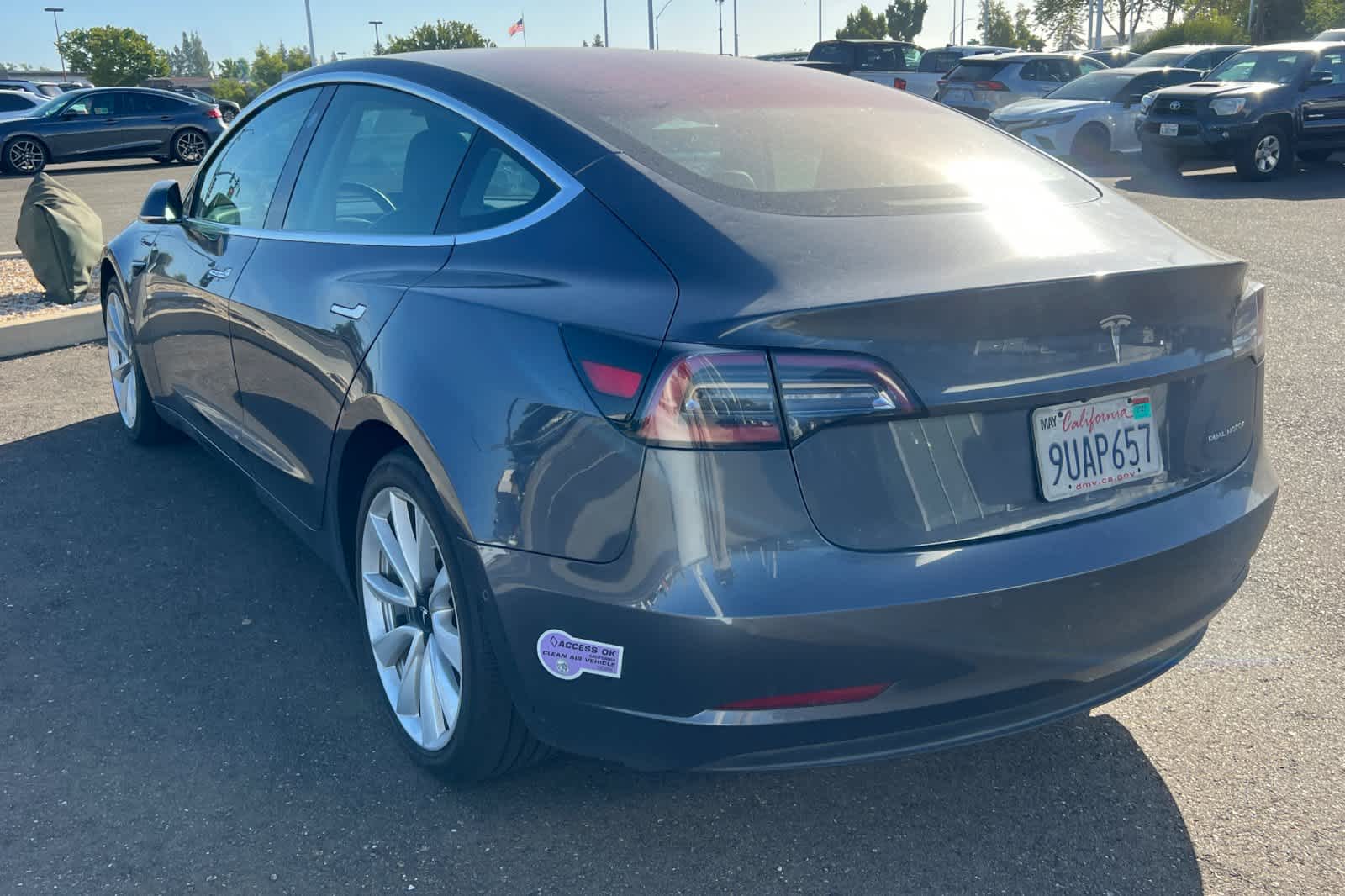 Thumbnail: 2018 Tesla Model 3 - 6
