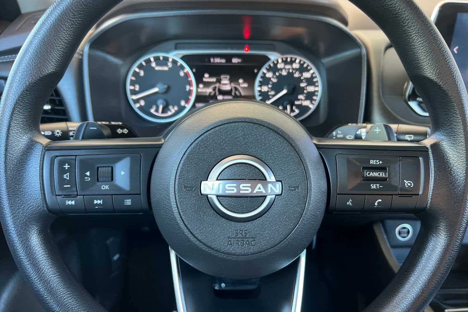 Thumbnail: 2023 Nissan Rogue - 25