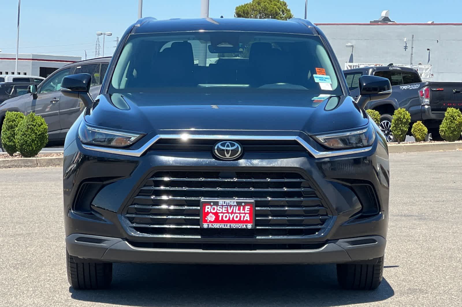 Thumbnail: 2025 Toyota Grand Highlander - 10