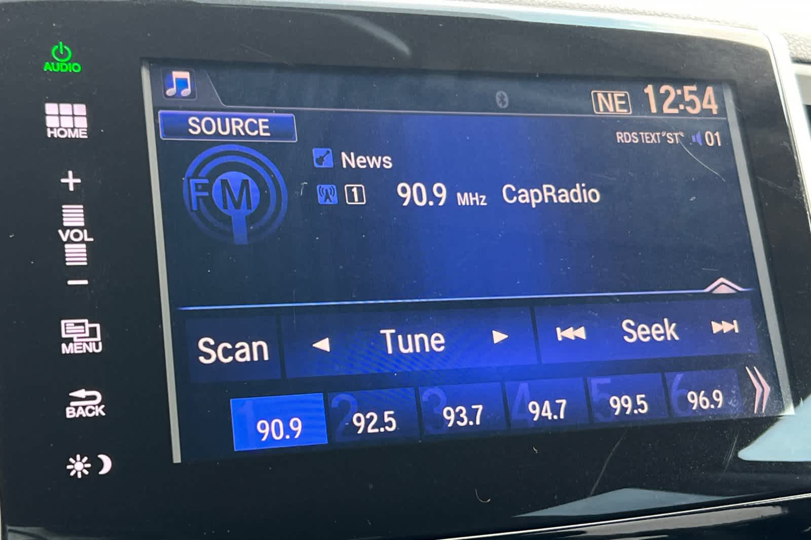 Thumbnail: 2016 Honda Pilot - 21