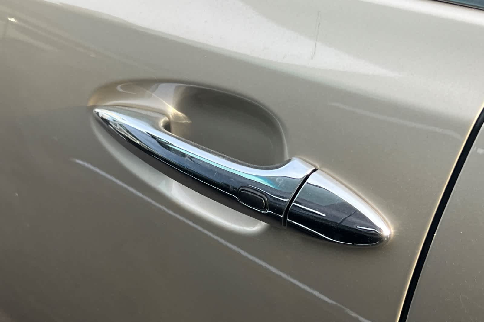 Thumbnail: 2010 Lexus ES - 19