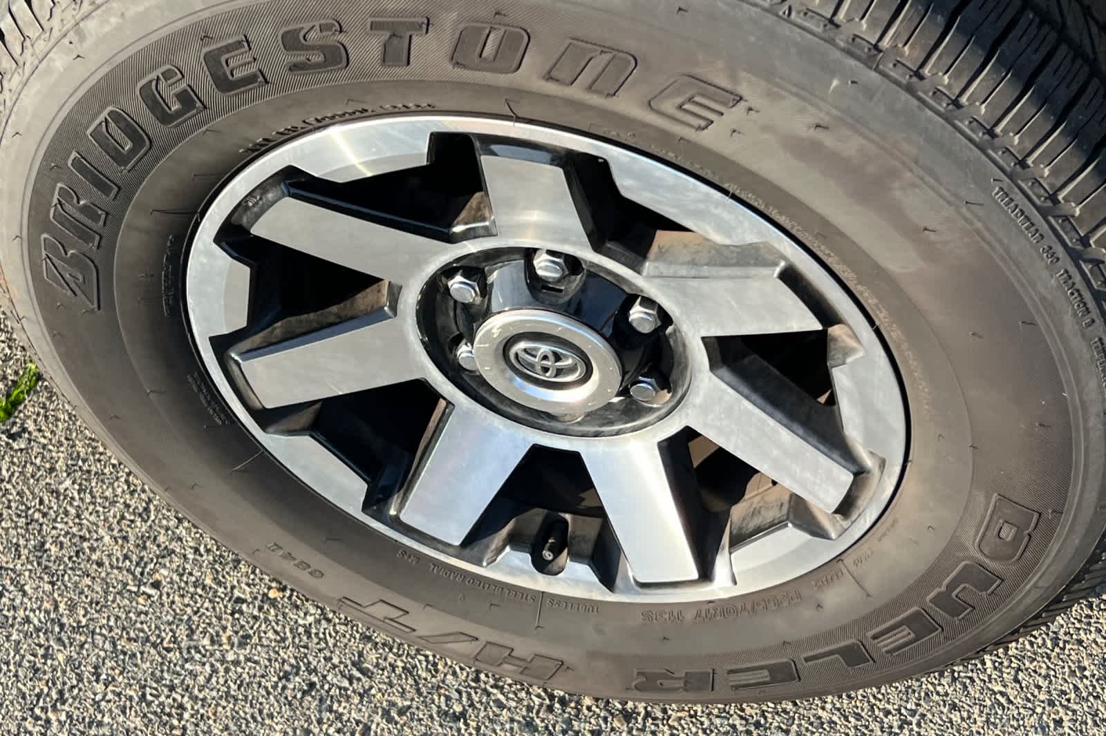 Thumbnail: 2023 Toyota 4Runner - 18