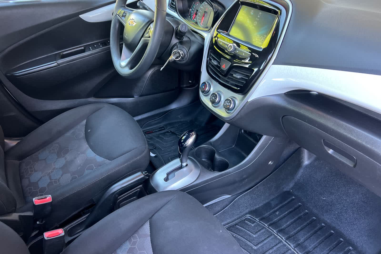 Thumbnail: 2017 Chevrolet Spark - 16