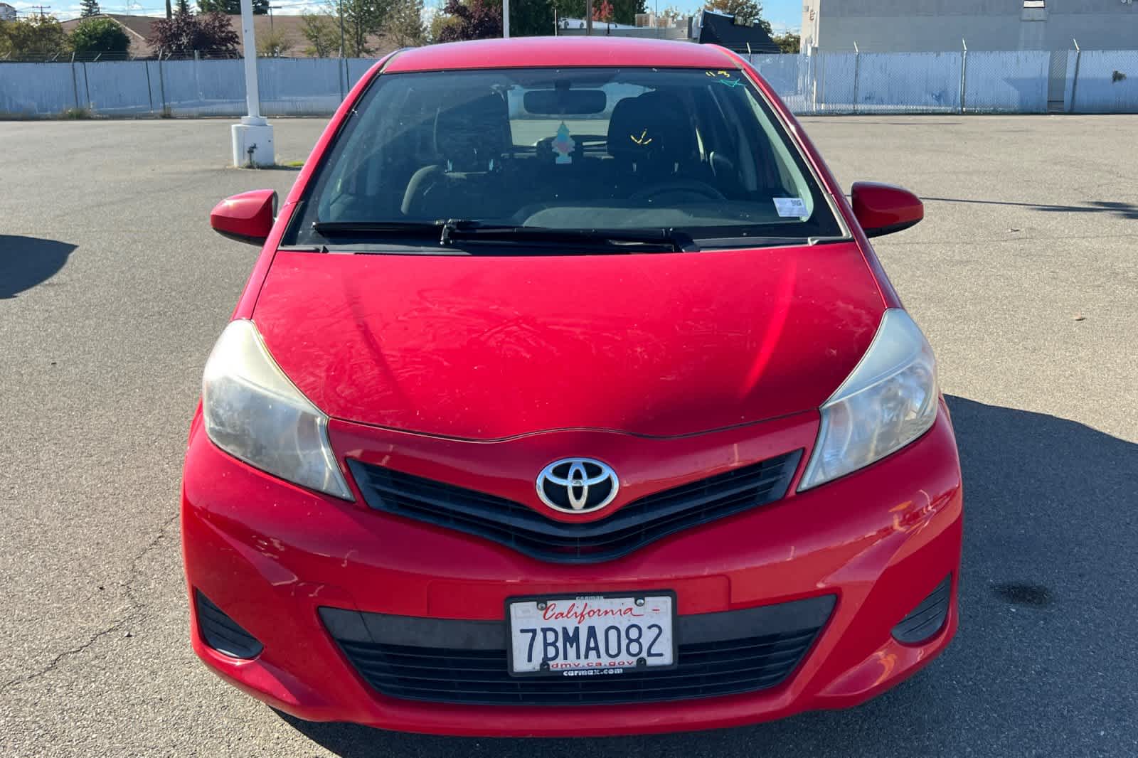 Thumbnail: 2014 Toyota Yaris - 6