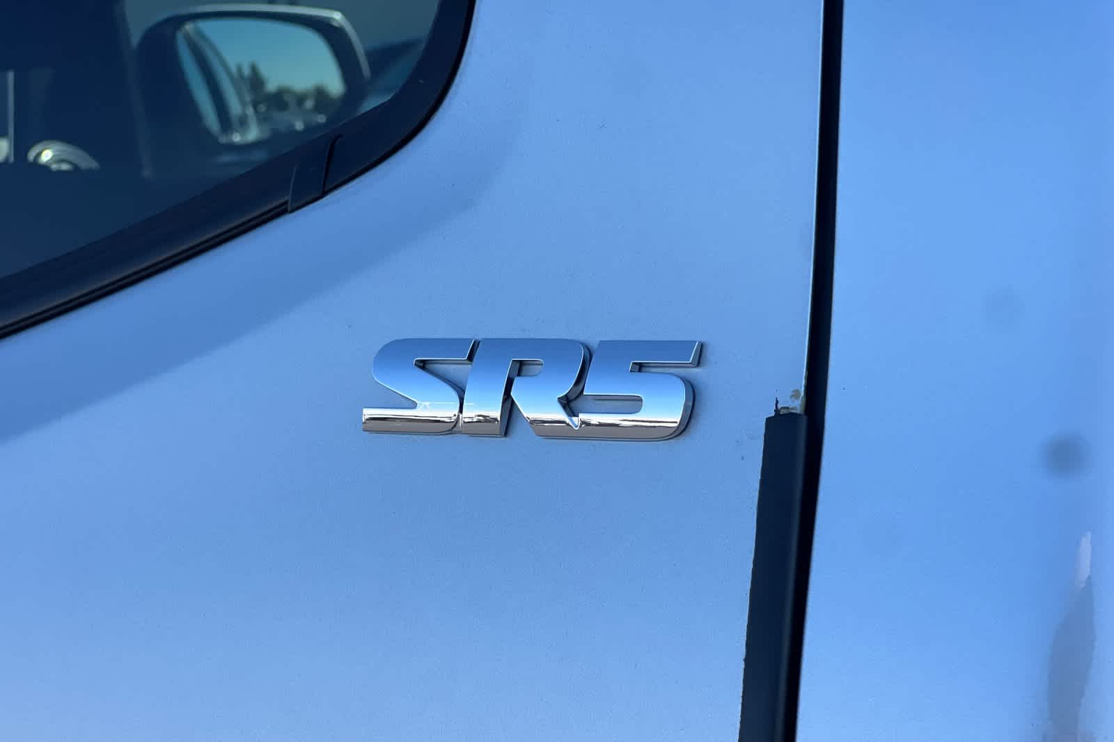 Thumbnail: 2023 Toyota Tacoma - 28