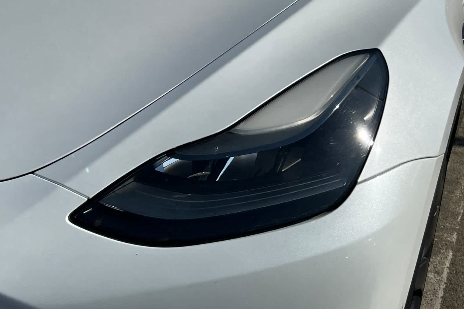 Thumbnail: 2022 Tesla Model Y - 11