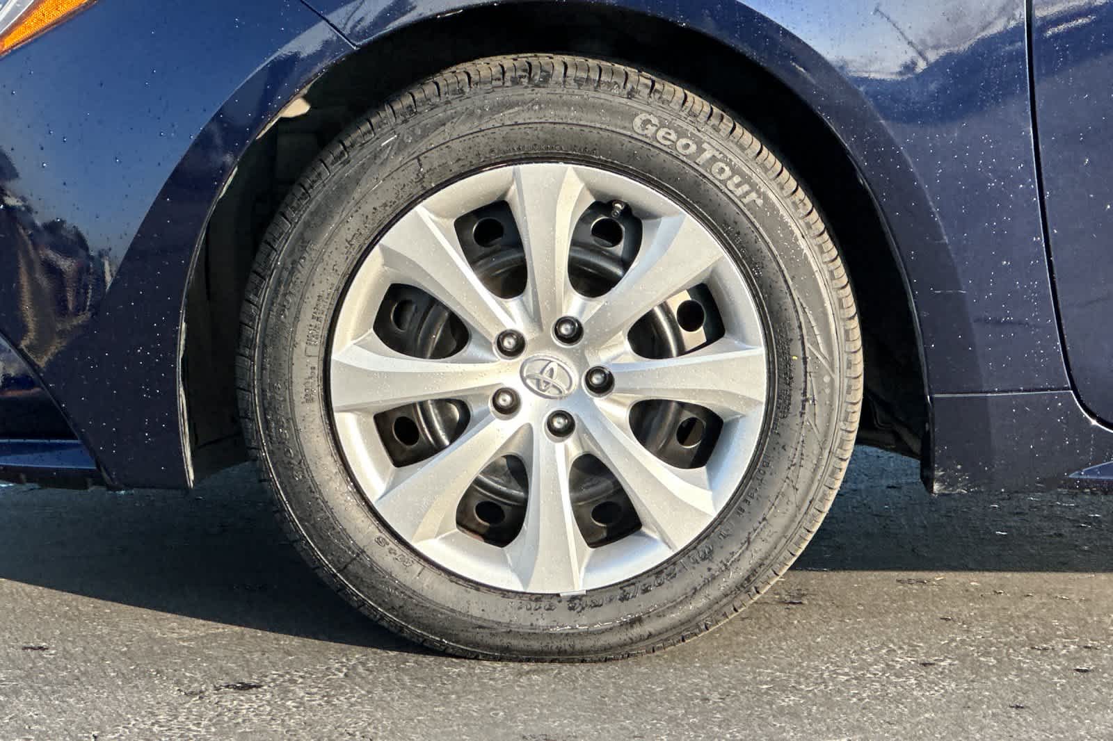 Thumbnail: 2022 Toyota Corolla - 29