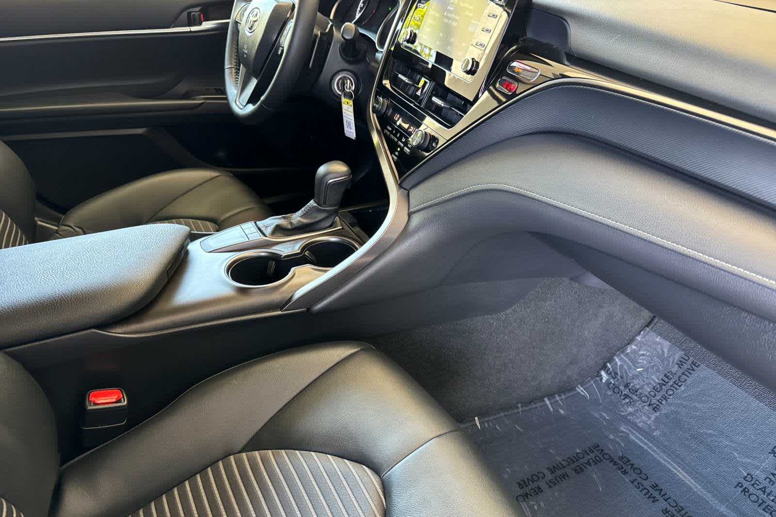 Thumbnail: 2024 Toyota Camry - 15