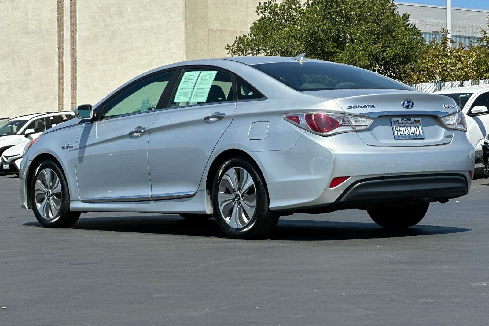 Thumbnail: 2013 Hyundai Sonata - 7