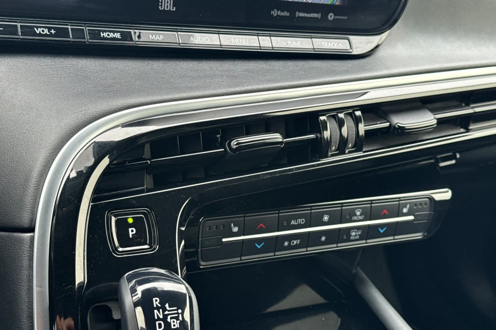 Thumbnail: 2022 Toyota Mirai - 22