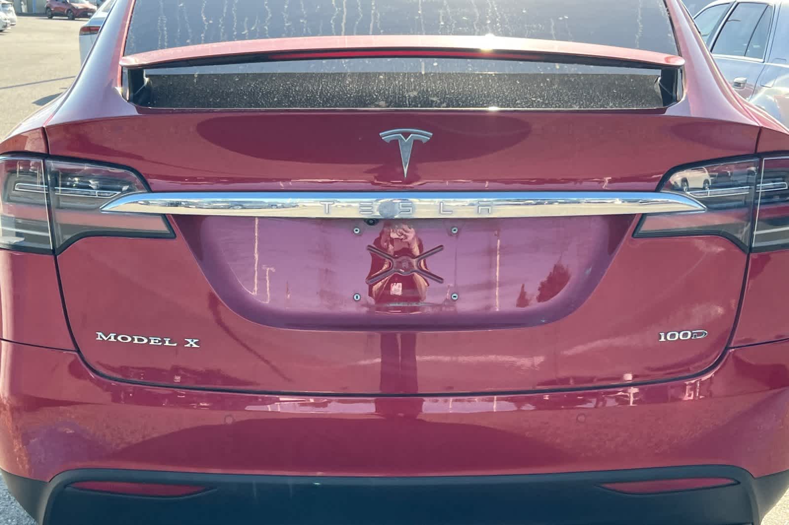 2017 Tesla Model X  16