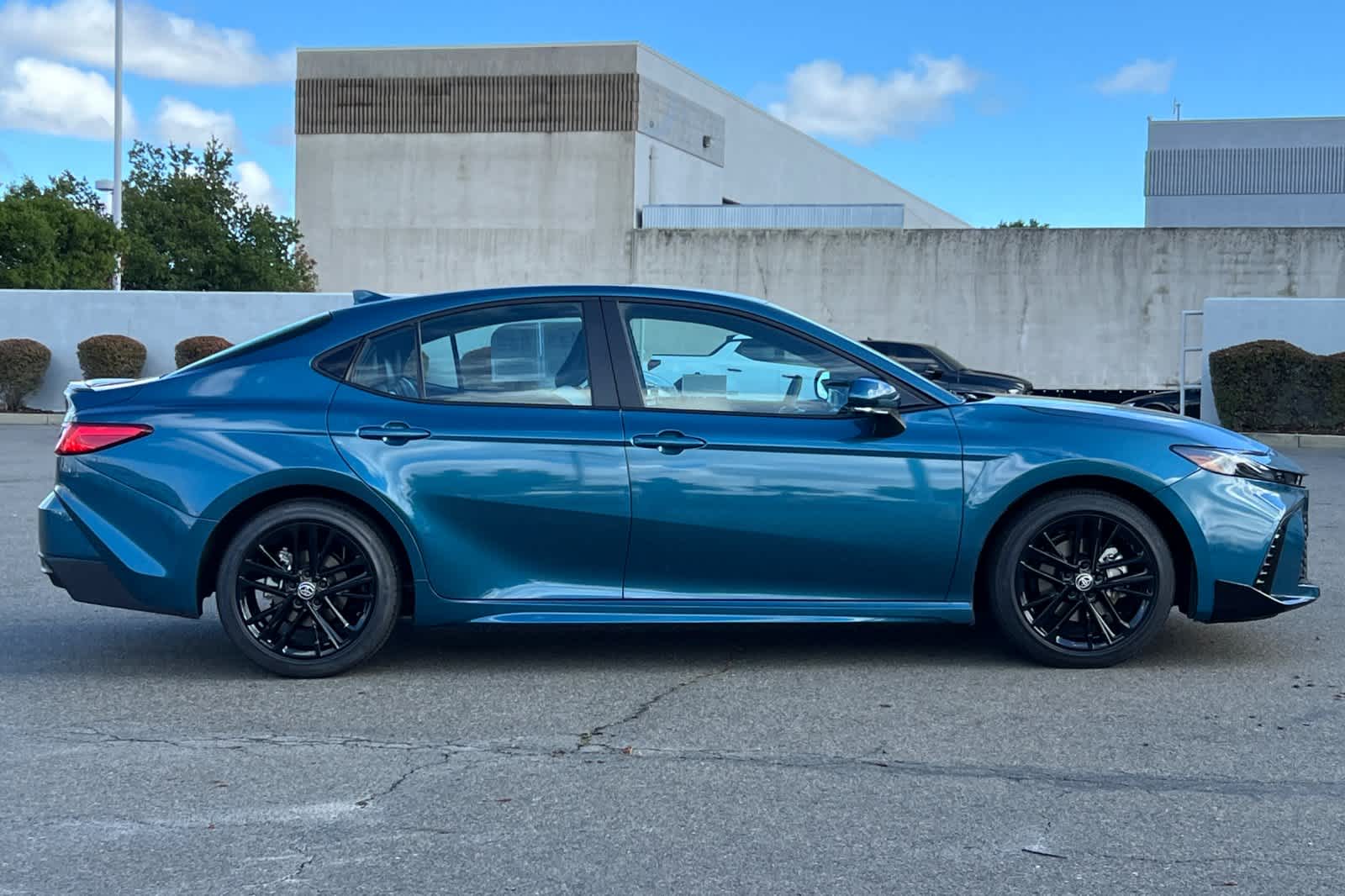 Thumbnail: 2026 Toyota Camry - 6