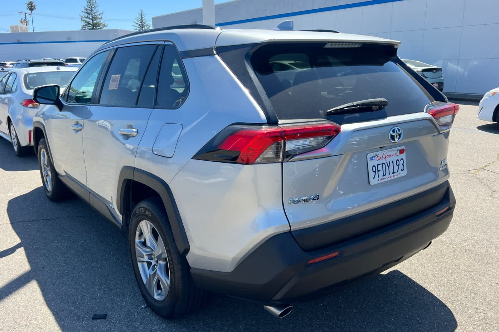 Thumbnail: 2022 Toyota RAV4 - 6