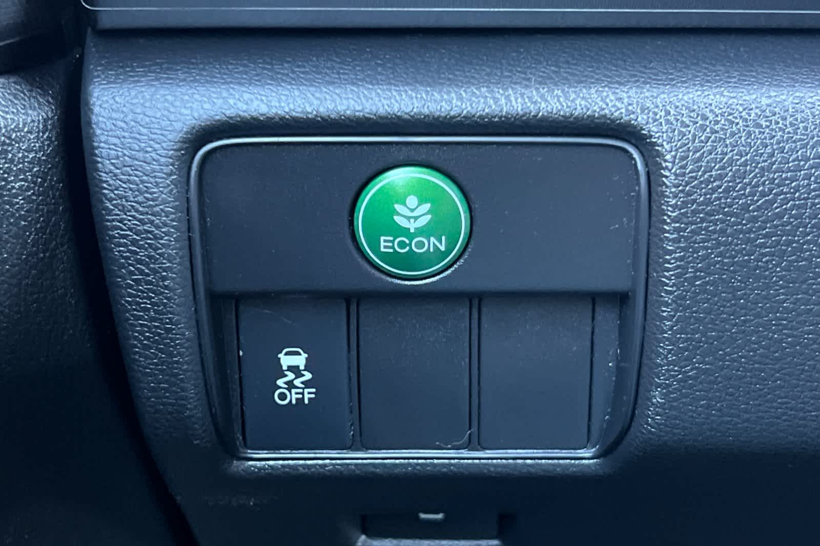 Thumbnail: 2013 Honda Accord - 27