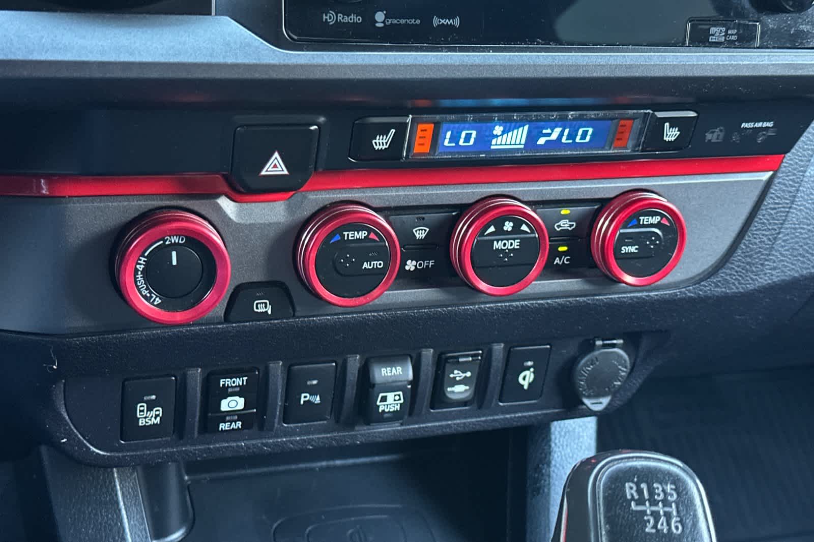 Thumbnail: 2019 Toyota Tacoma - 21