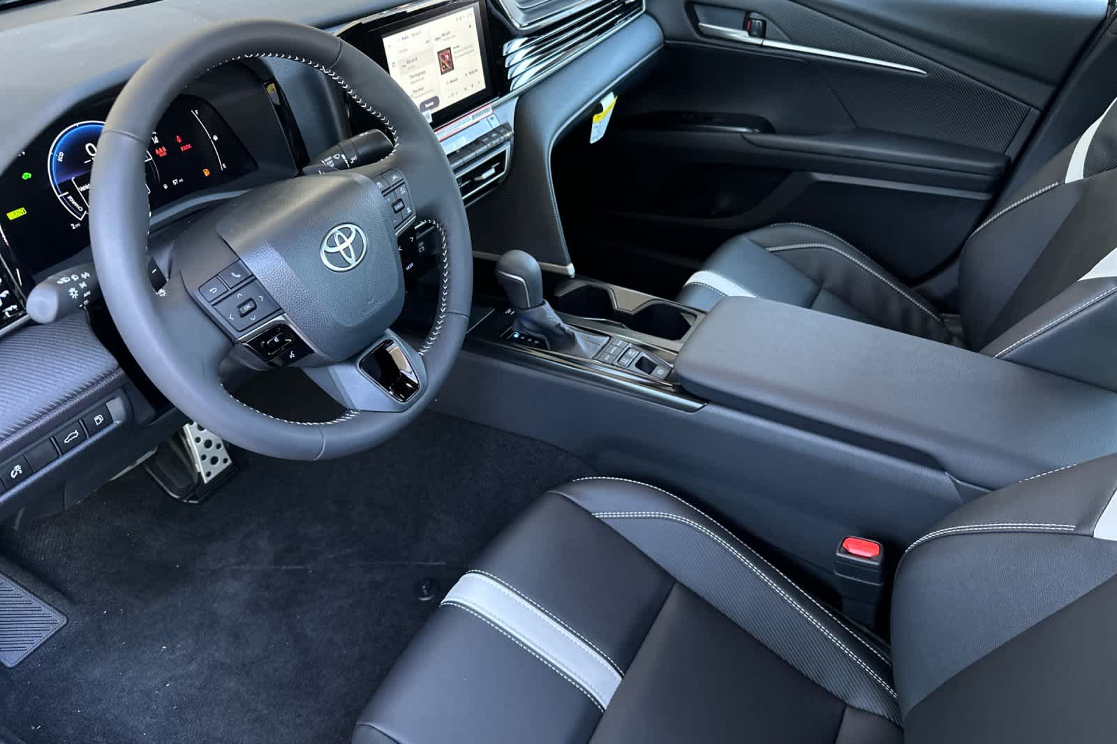 Thumbnail: 2026 Toyota Camry - 11