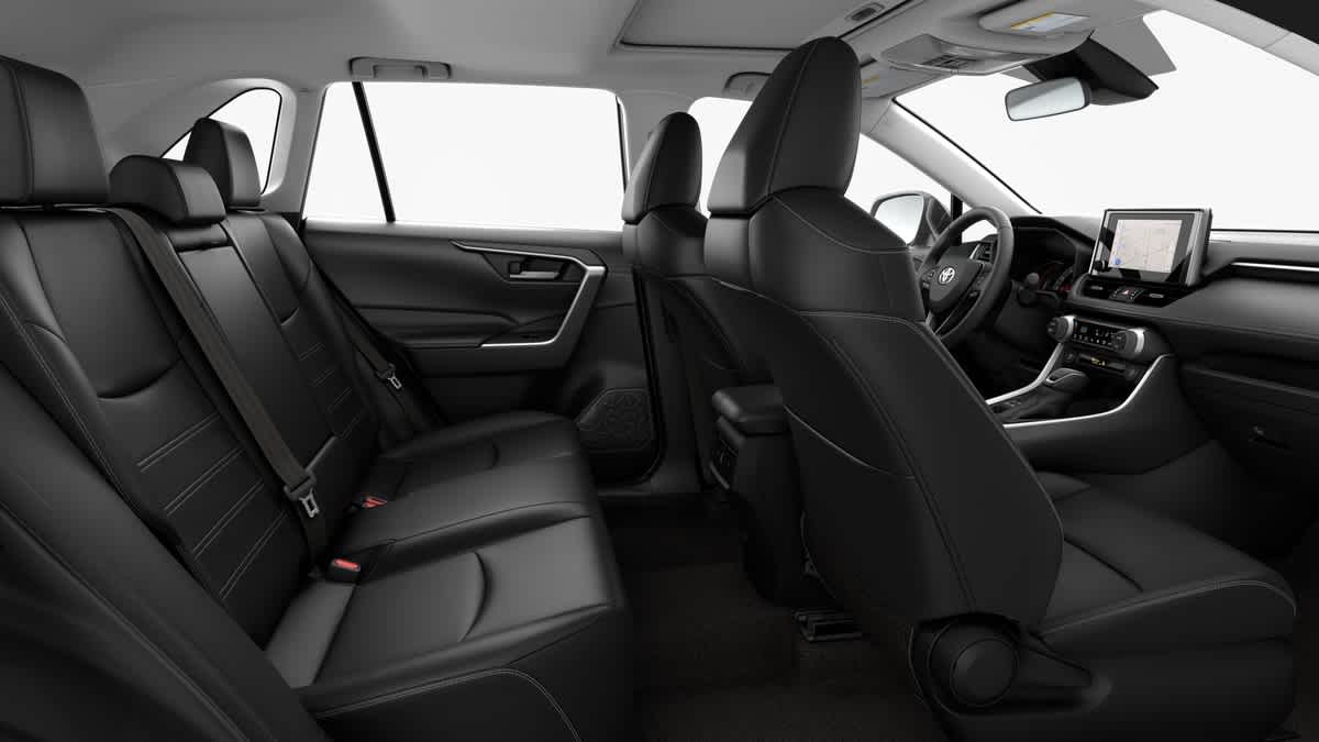 Thumbnail: 2025 Toyota RAV4 - 22