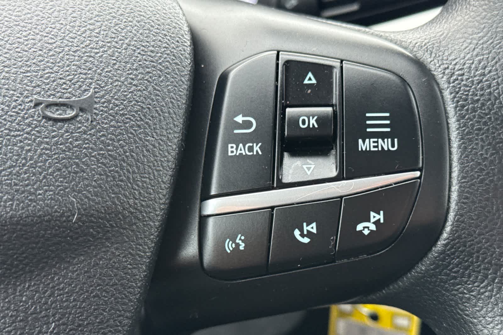 Thumbnail: 2021 Ford Escape - 25