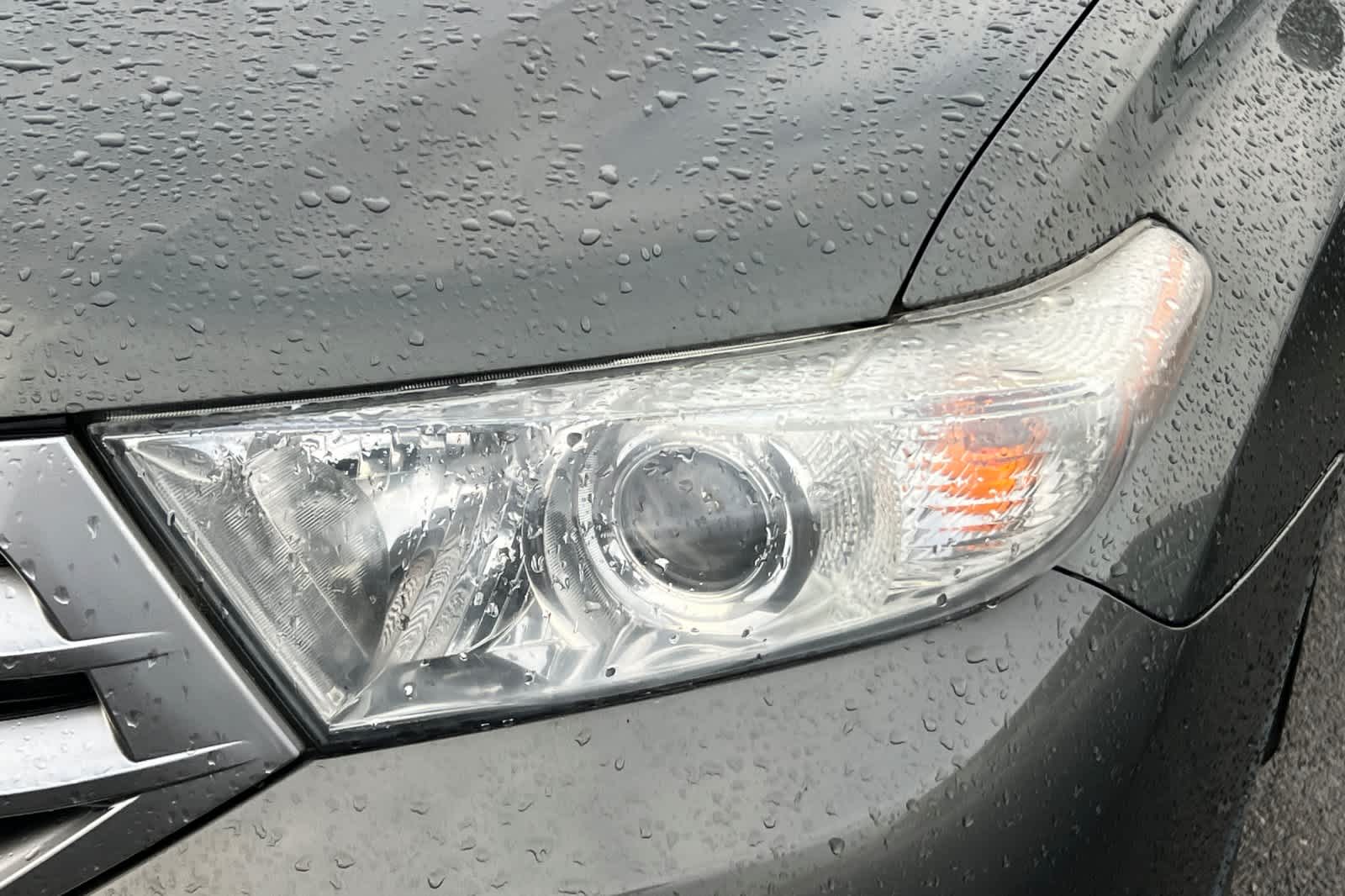 Thumbnail: 2011 Toyota Highlander - 10