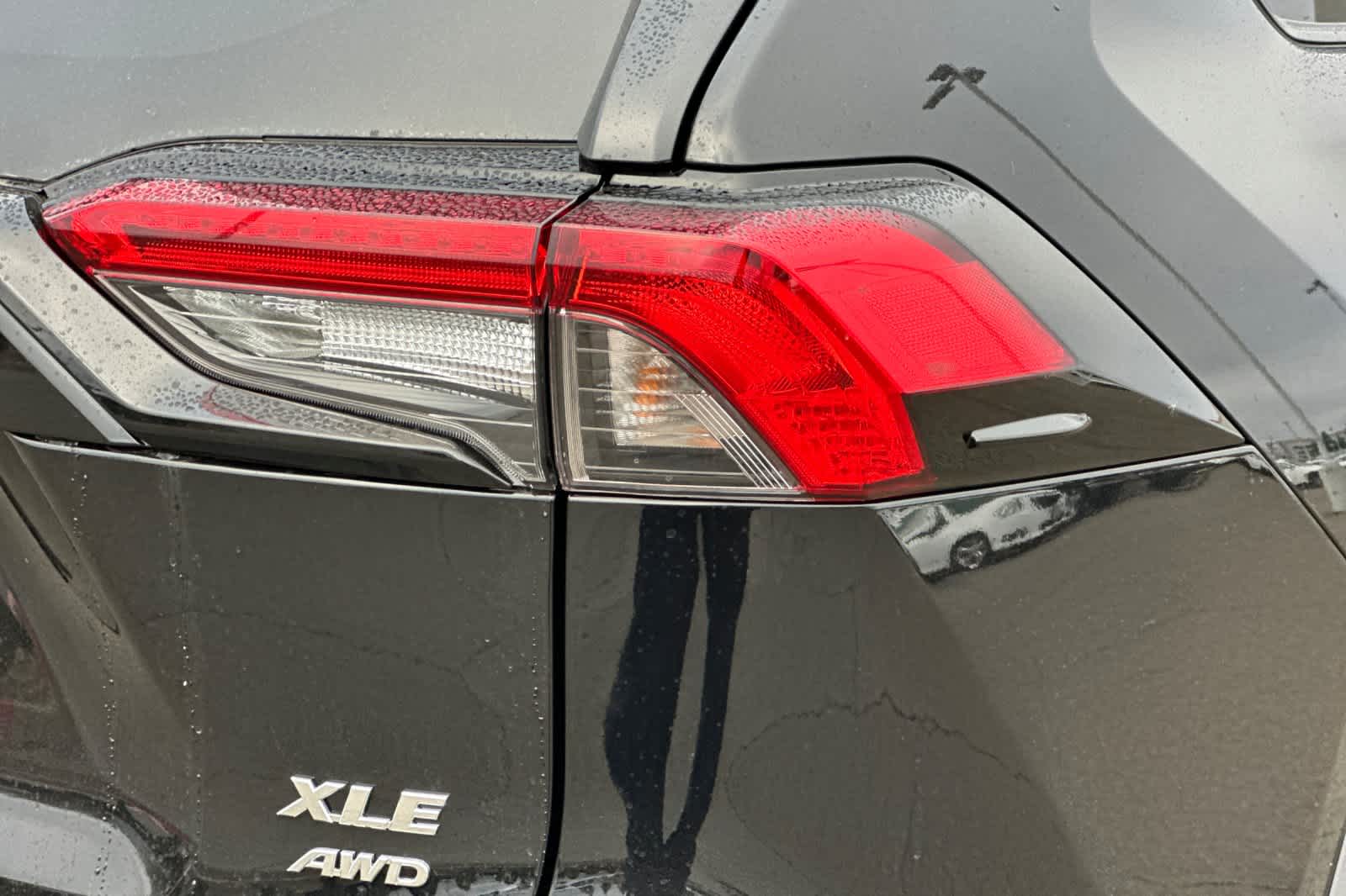 Thumbnail: 2025 Toyota RAV4 - 31