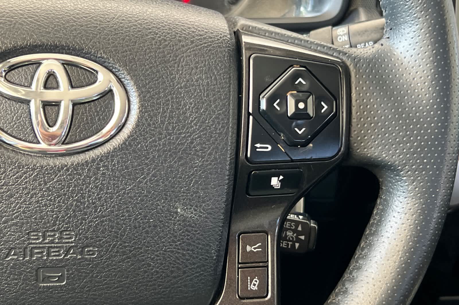 Thumbnail: 2024 Toyota 4Runner - 27