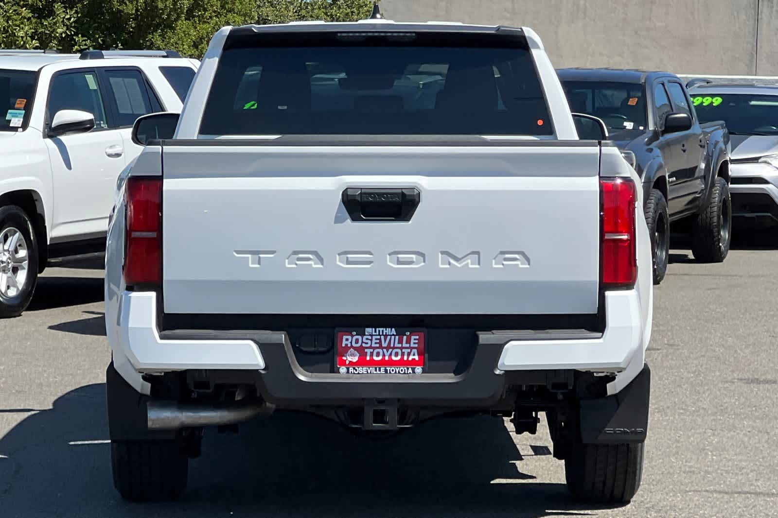 Thumbnail: 2025 Toyota Tacoma - 7